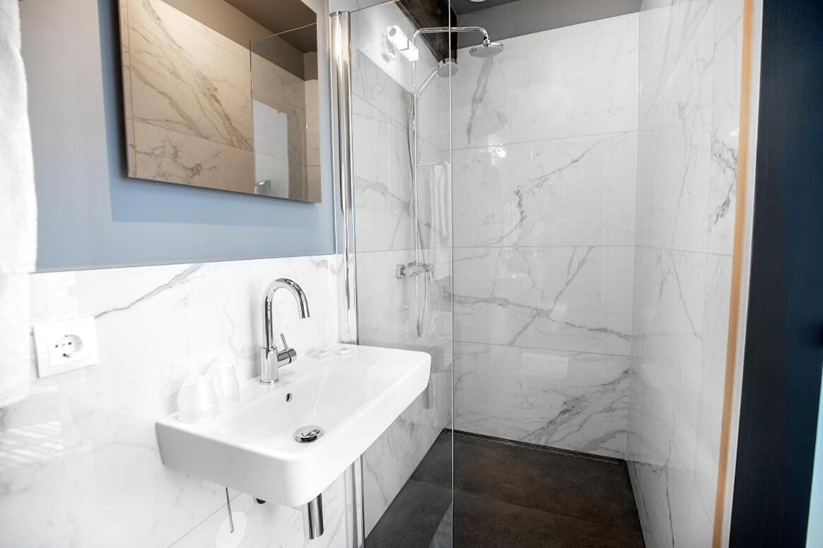 Boutique Hotel Wknds ลีวาร์เดิน ภายนอก รูปภาพ